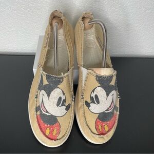 Crocs Mickey Mouse Tan Slip On Loafer Size 10